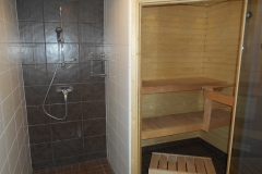 Kylpyhuone ja sauna